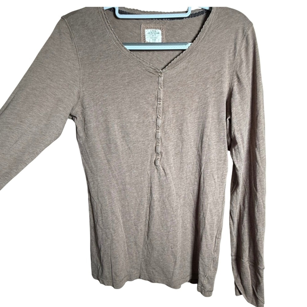 L.O.G.G. H&M Henley Long Sleeve Women L Taupe Excellent Slub Knit Scalloped Trim